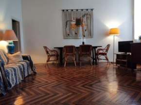 San Lorenzo Suite in Stately Building